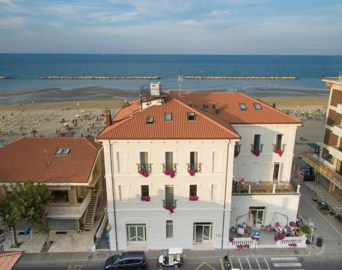 Hotel Lido Rimini Exterior photo